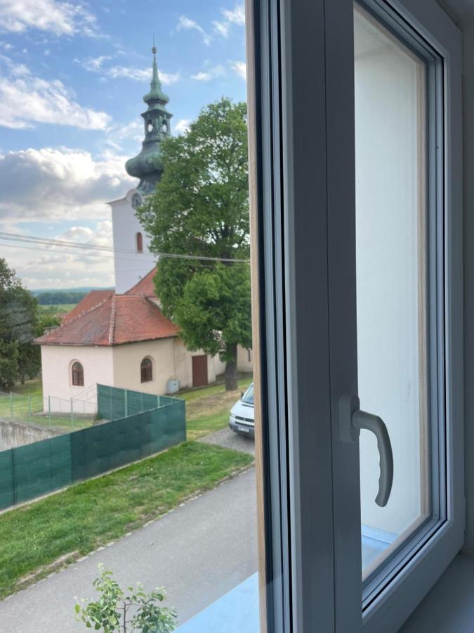 Kopr Apartamento Přítluky Exterior foto